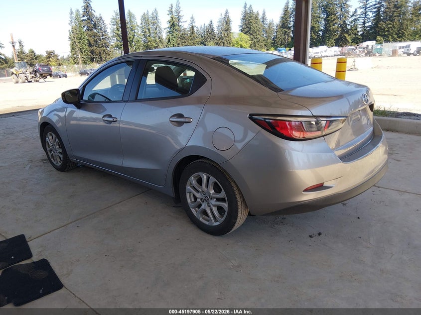 Vin: 3mydlbzv1gy126453, lot: 45695633, scion ia 20163