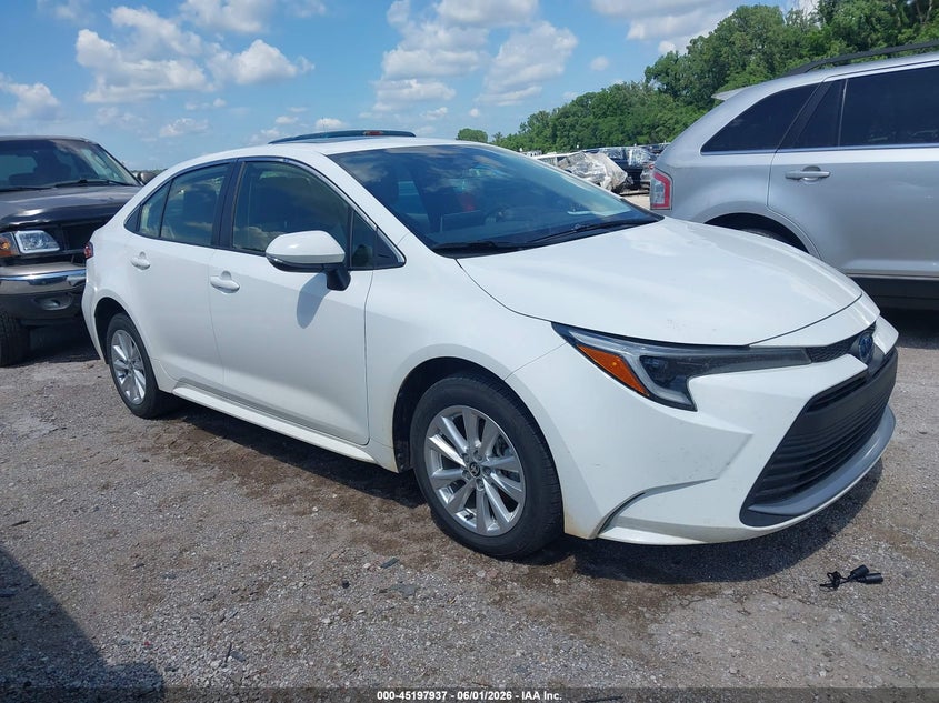 2024 TOYOTA COROLLA HYBRID XLE