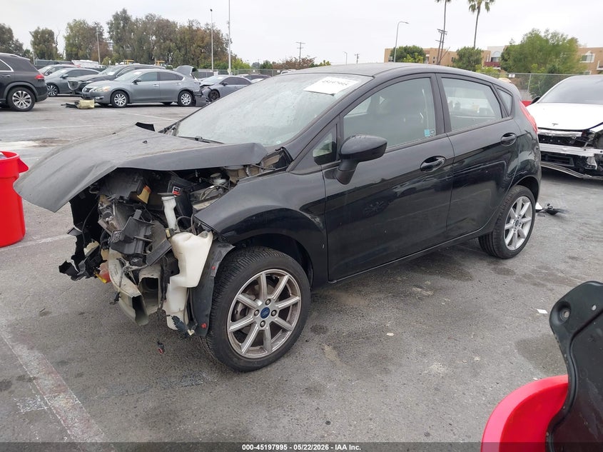 VIN 3FADP4EJ8KM104957 2019 FORD FIESTA SE
