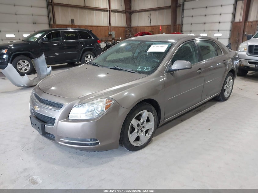 2010 CHEVROLET MALIBU auction photo 2