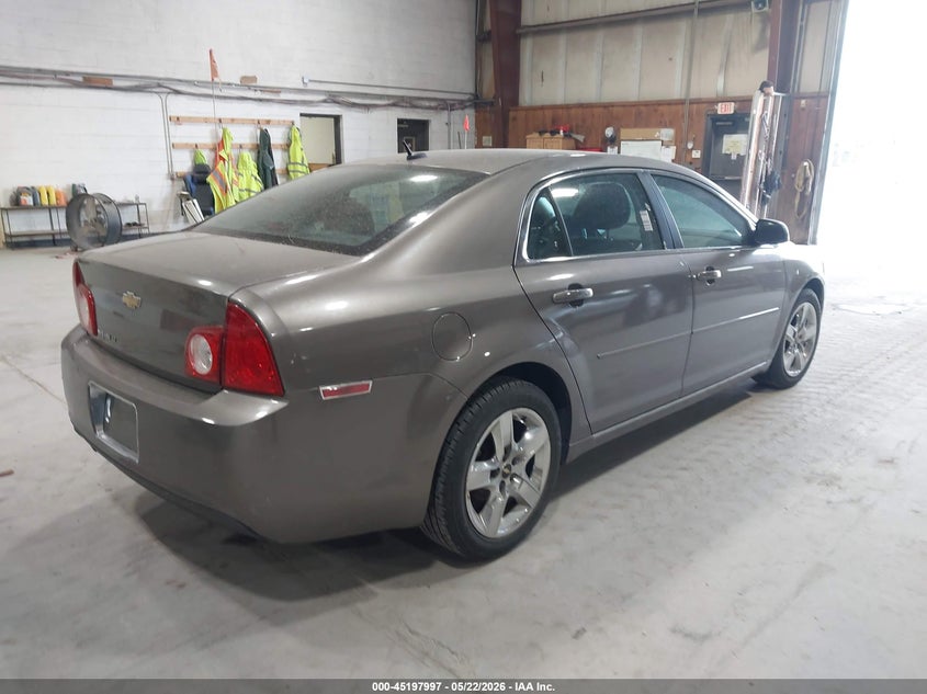 2010 CHEVROLET MALIBU auction photo 4