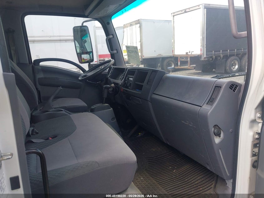 2013 Isuzu Npr Dsl Reg At Eco-Max VIN: JALB4W175D7400515 Lot: 45198228