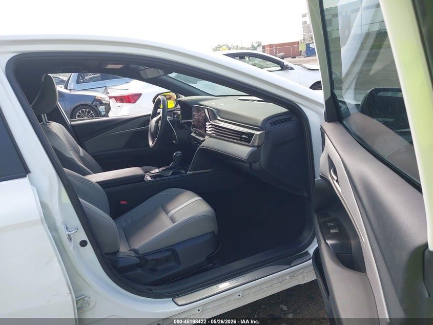 2025 TOYOTA CAMRY auction photo 5