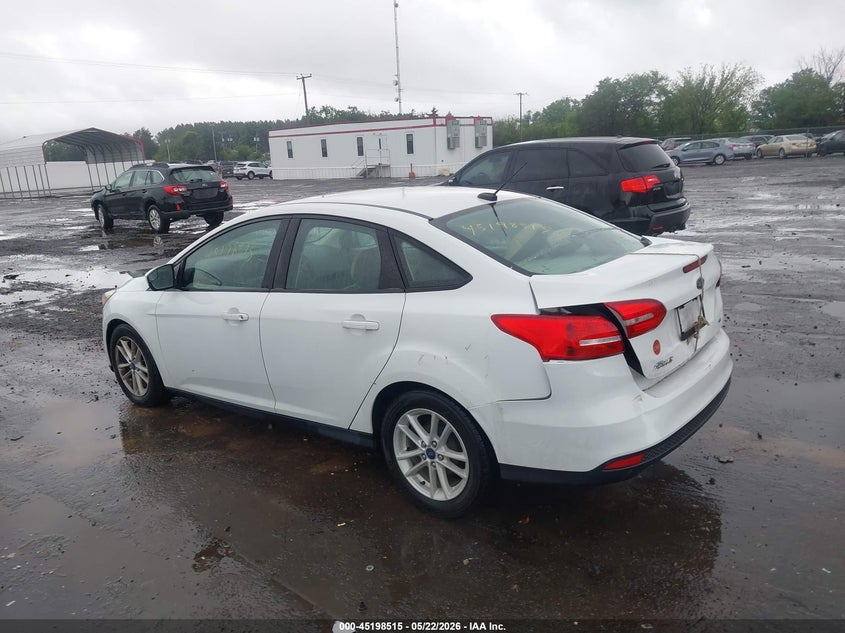 Vin: 1fadp3f21jl227453, lot: 45696243, ford focus se 20183