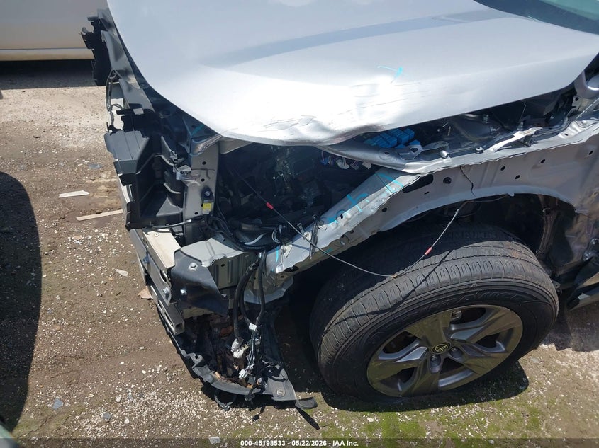 2024 TOYOTA RAV4 HYBRID auction photo 6