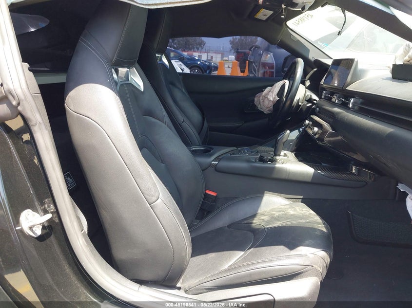 2022 TOYOTA GR SUPRA auction photo 8