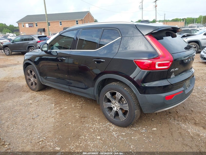 Vin: yv4162ul2n2656602, lot: 45696380, volvo xc40 t5 inscription 20223
