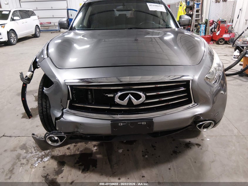 2014 INFINITI QX70 auction photo 6