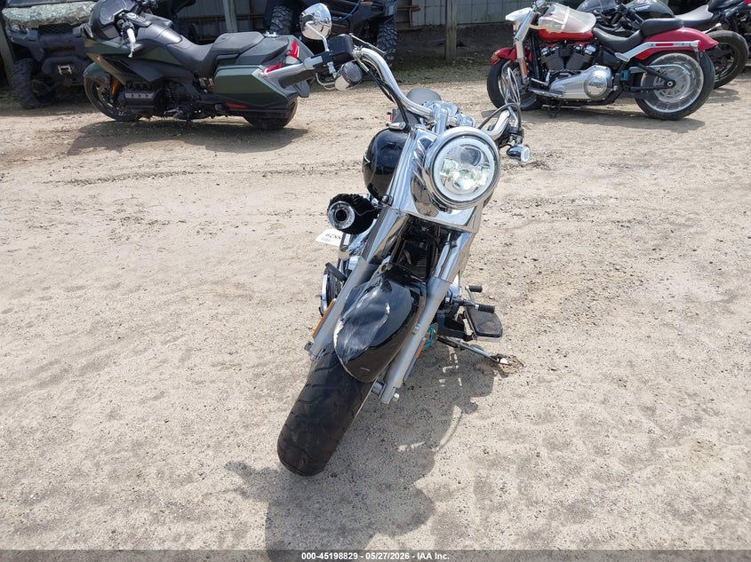2011 HARLEY-DAVIDSON FAT BOY MOTO 2