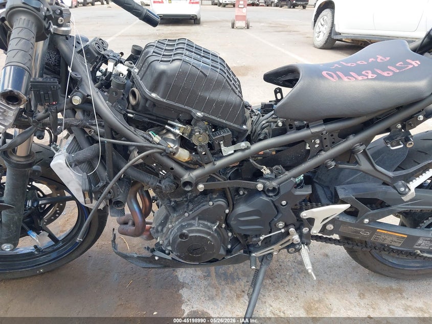 2025 Kawasaki Ex500 A/B VIN: ML5EXGJ16SDA58768 Lot: 45198990