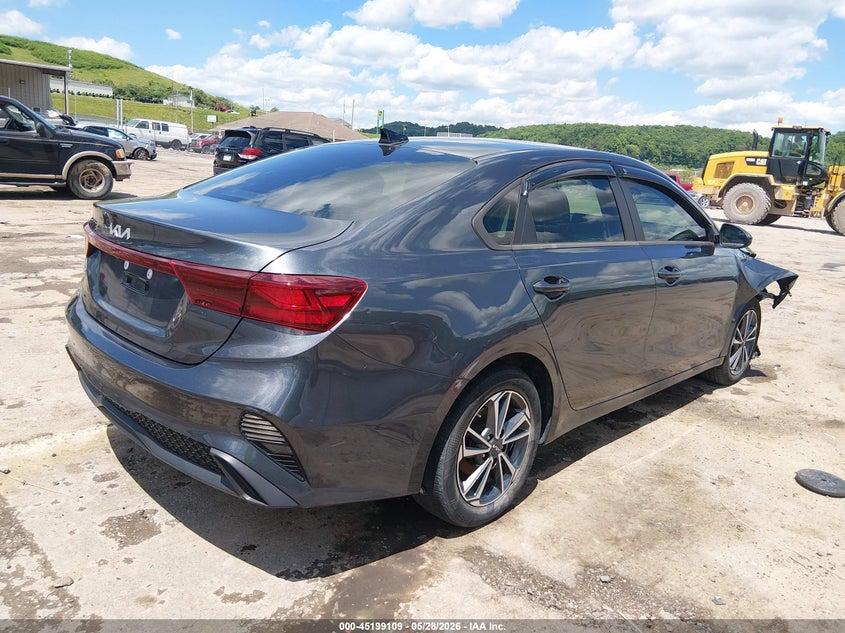 2022 KIA FORTE auction photo 4