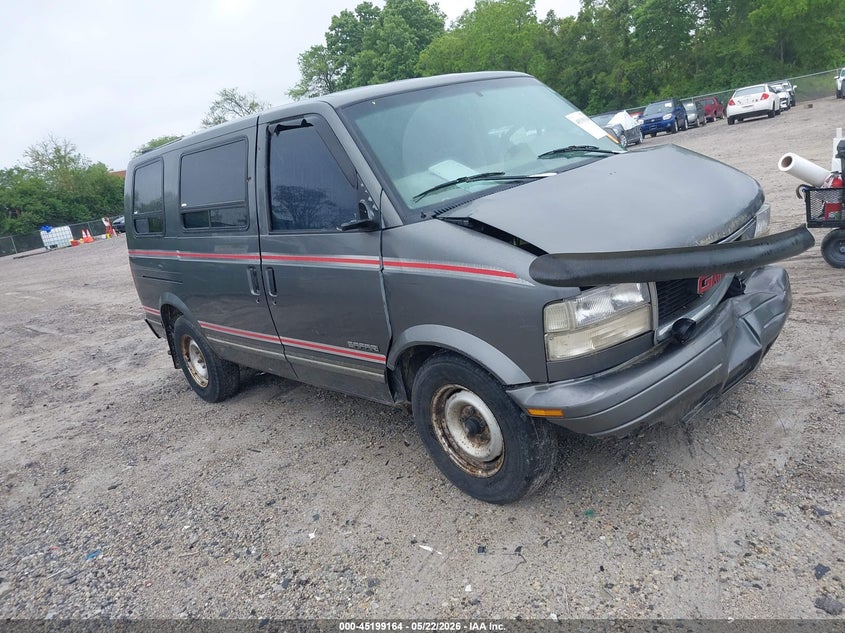 2000 GMC Safari Standard