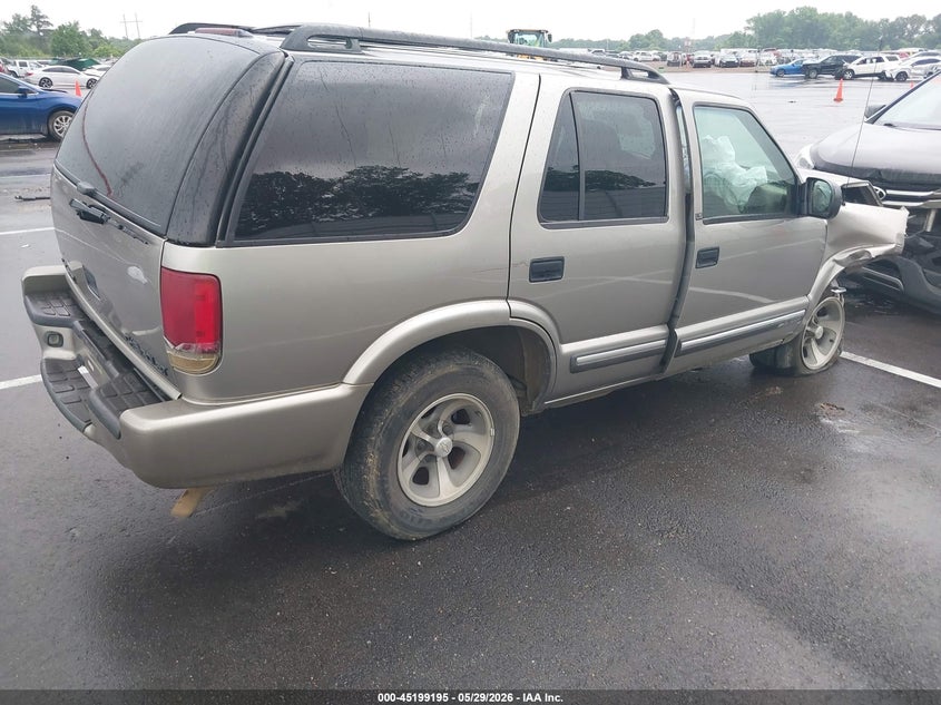 2000 CHEVROLET BLAZER — zdjęcie 4
