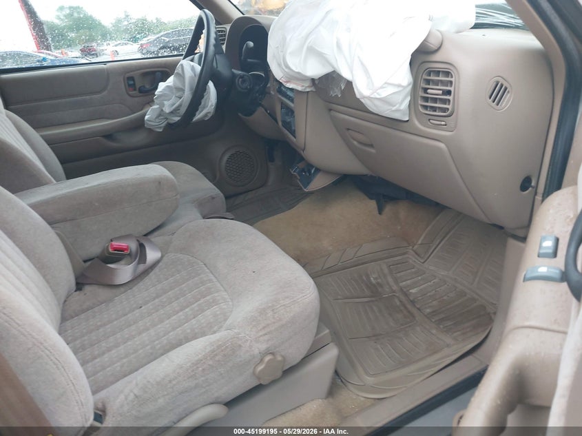 2000 CHEVROLET BLAZER — zdjęcie 5
