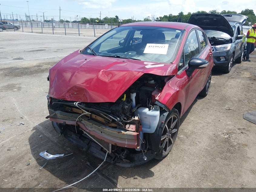 2016 FORD FIESTA — zdjęcie 2