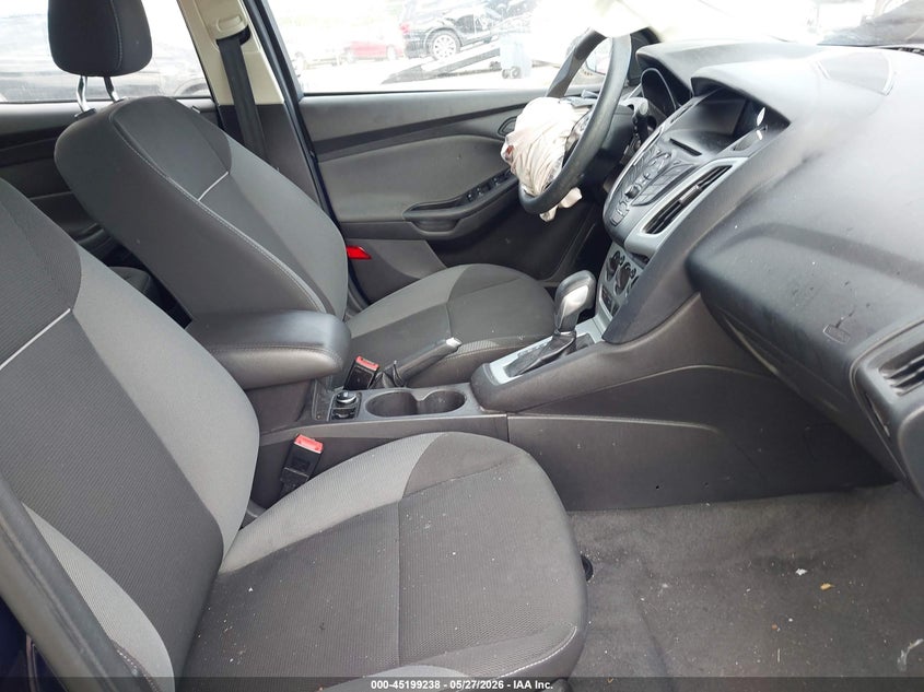 2012 Ford Focus 2.0 Se blue Lot 111045199238 Vin 1FAHP3F21CL112288
