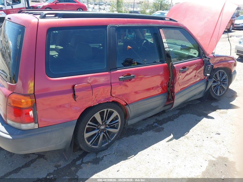 1999 Subaru Forester L VIN: JF1SF6351XH743513 Lot: 45199626