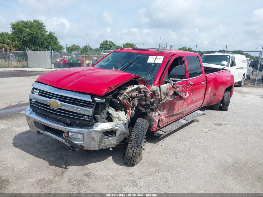 2015 Chevrolet Silverado 3500Hd Ltz red Lot 111045199669 Vin 1GC4K0E83FF551345