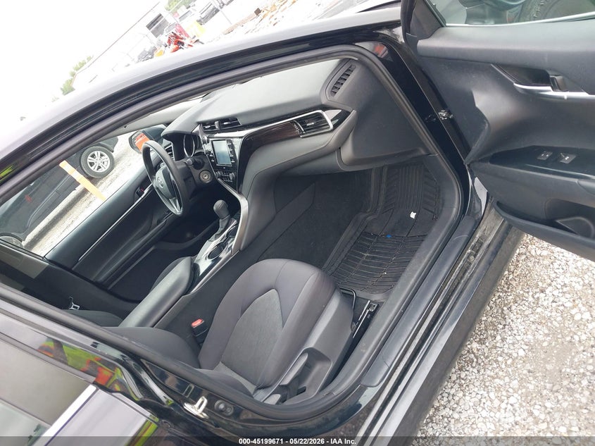 2020 TOYOTA CAMRY auction photo 5