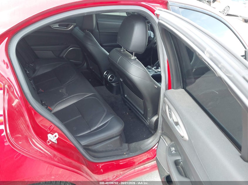 2020 Alfa Romeo Giulia Sport Awd VIN: ZARFANAN8L7633331 Lot: 45199702