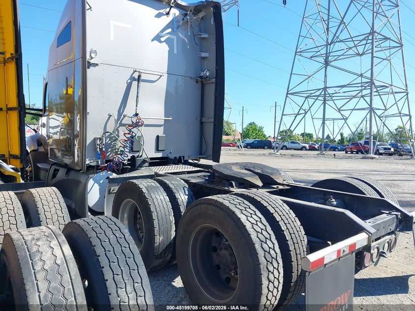 2019 KENWORTH T680 auction photo 3