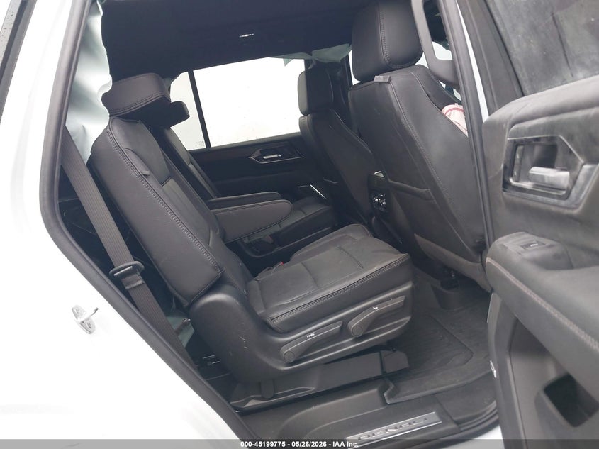 2026 GMC YUKON auction photo 8