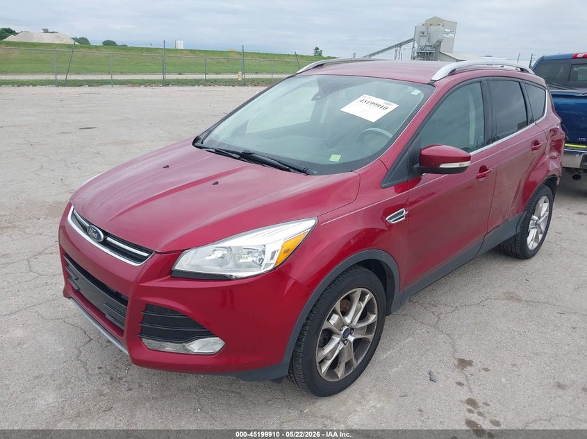 2016 FORD ESCAPE auction photo 2