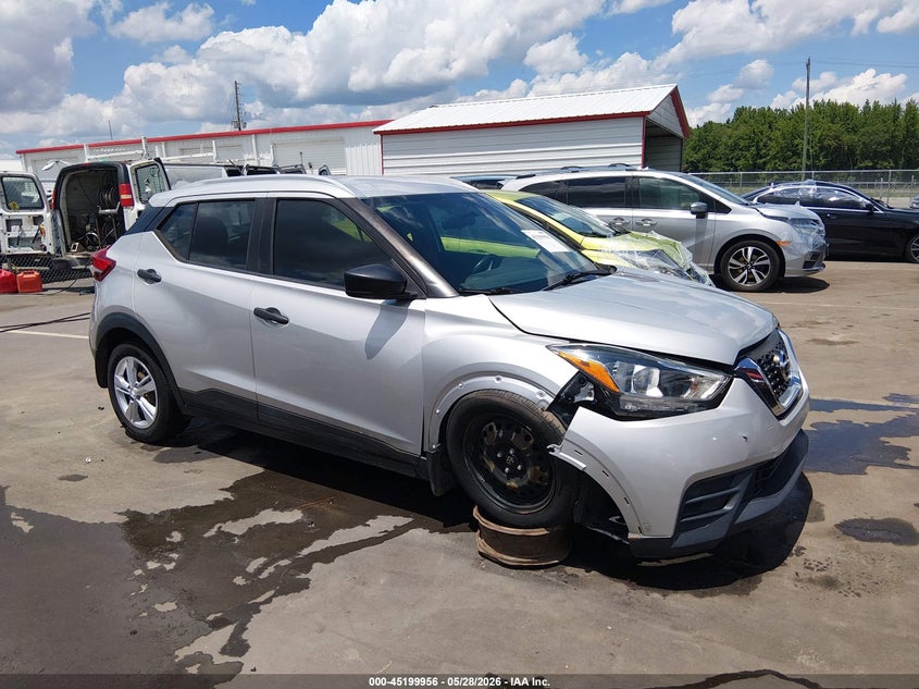 2019 NISSAN KICKS auction photo 1