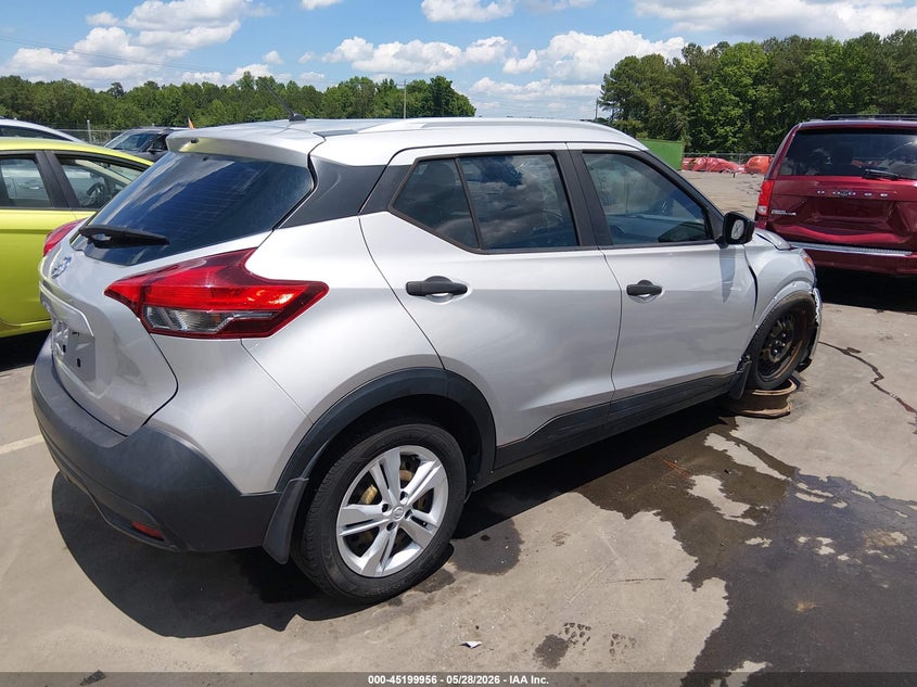 2019 NISSAN KICKS auction photo 4