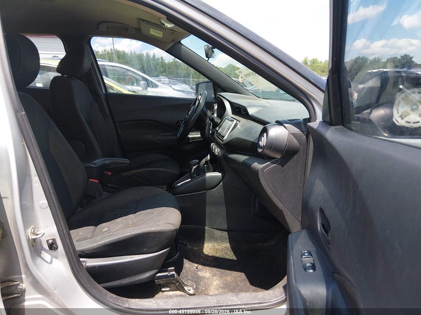 2019 NISSAN KICKS auction photo 5