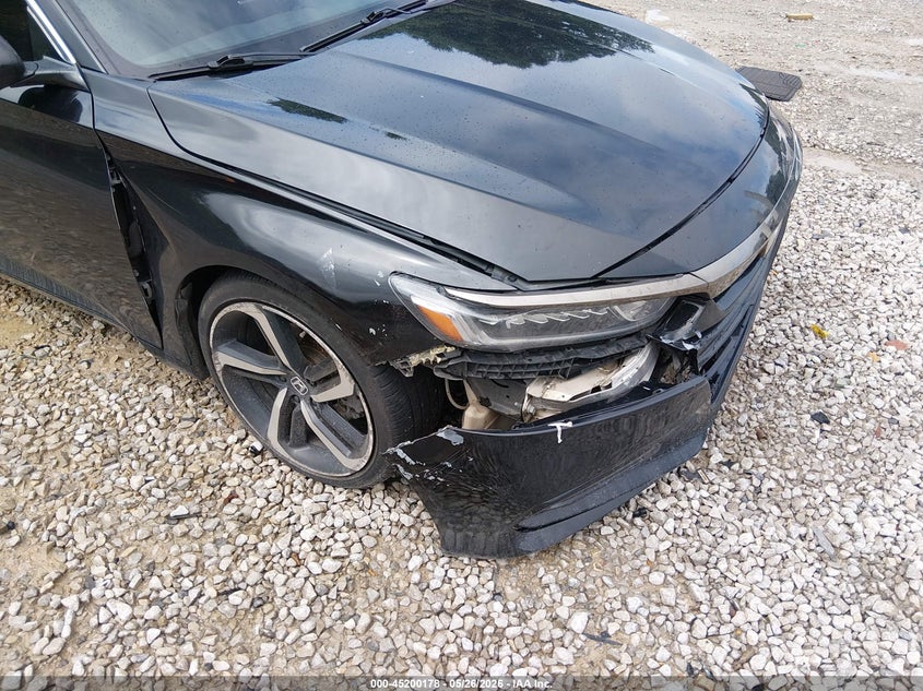 2019 HONDA ACCORD auction photo 6