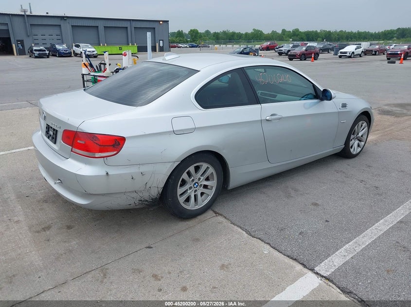 2008 BMW 328XI auction photo 4