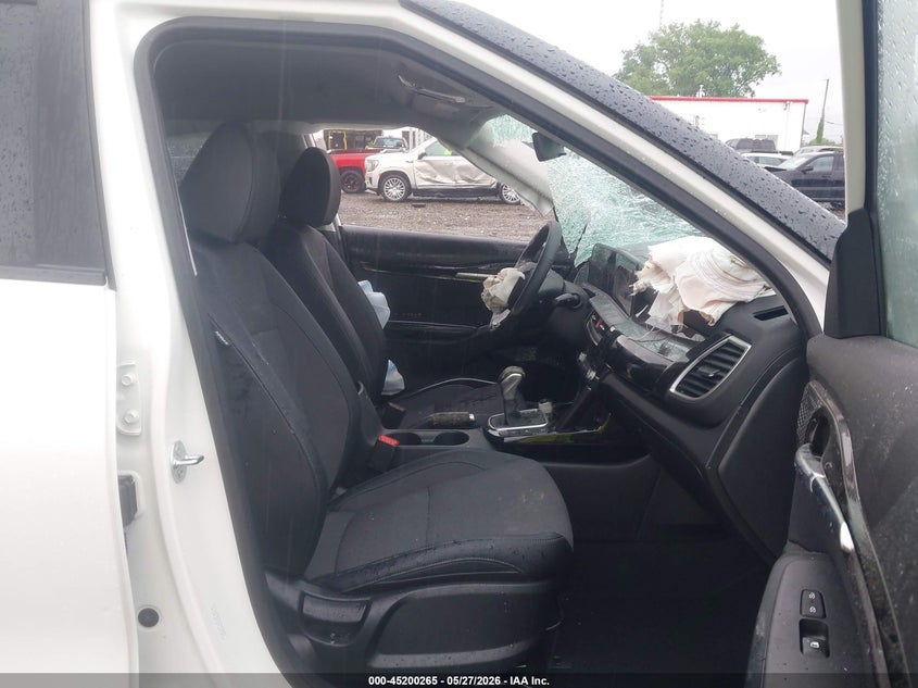 2025 KIA SELTOS auction photo 5