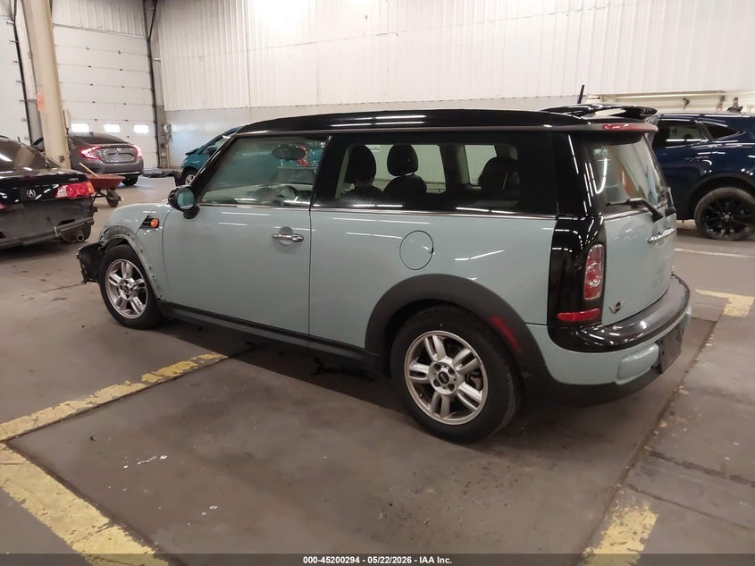 2013 MINI CLUBMAN auction photo 3