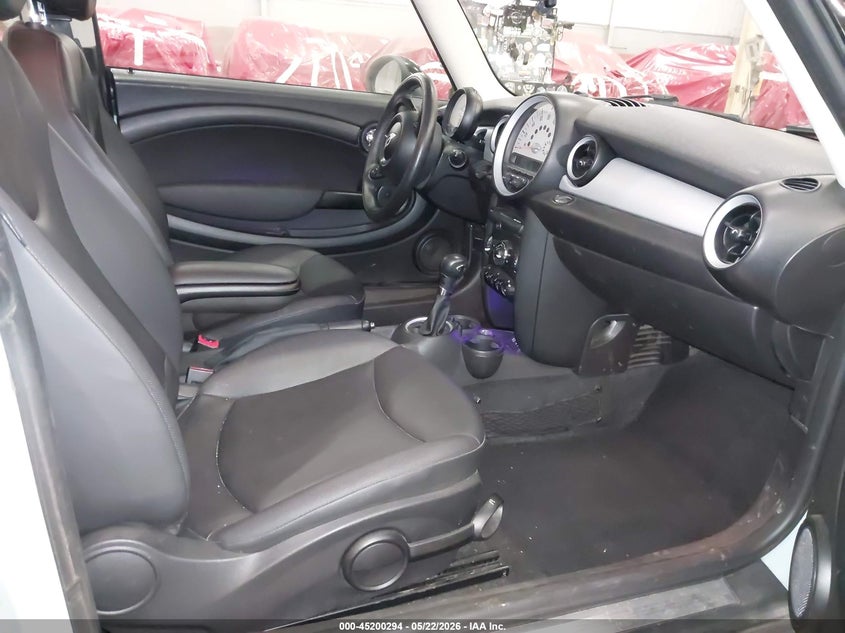 2013 MINI CLUBMAN auction photo 5