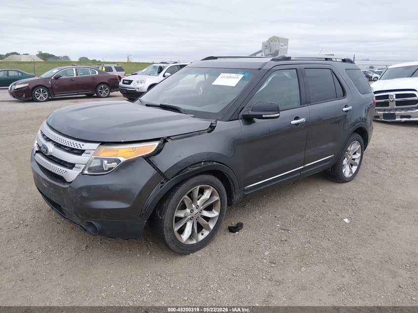 2015 FORD EXPLORER auction photo 2
