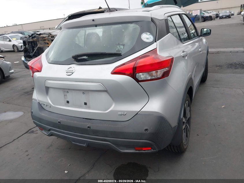 Vin: 3n1cp5cv9ll488758, lot: 45698102, nissan kicks sv xtronic cvt 20204