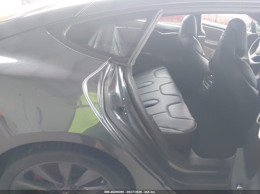 2016 Tesla Model S VIN: 5YJSA1E47GF159553 Lot: 45200390