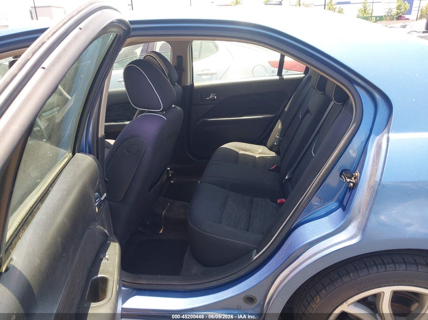 FORD FUSION 2010 VIN 3FAHP0HA5AR260817