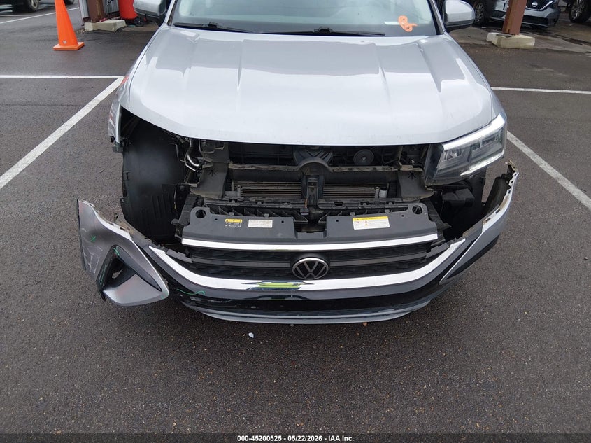 2022 Volkswagen Taos 1.5T Se VIN: 3VVRX7B23NM031856 Lot: 45200525