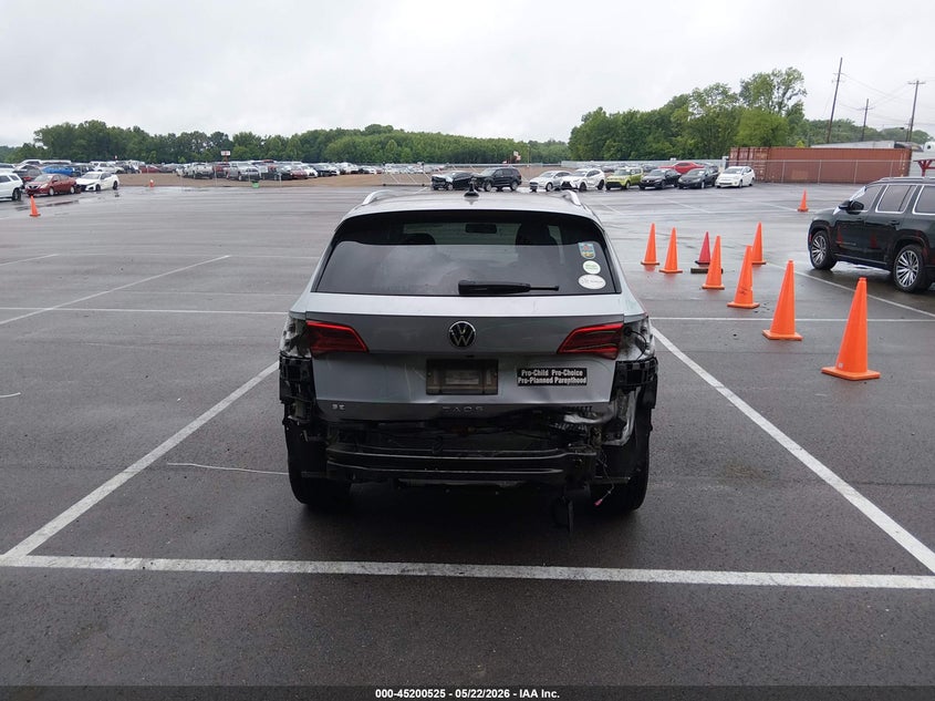 2022 Volkswagen Taos 1.5T Se VIN: 3VVRX7B23NM031856 Lot: 45200525