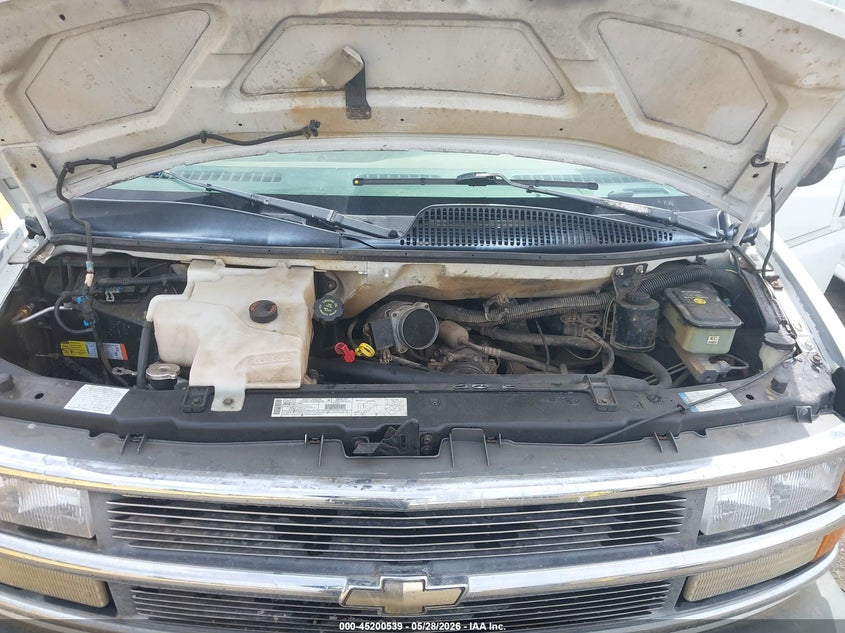 2000 Chevrolet Express Upfitter Pkg. VIN: 1GBFG15R4Y1224658 Lot: 45200539