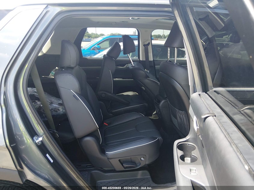 2025 HYUNDAI PALISADE auction photo 8
