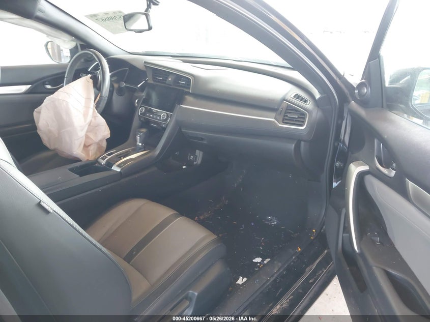 VIN 2HGFC3B79JH354563 2018 HONDA CIVIC EX-L