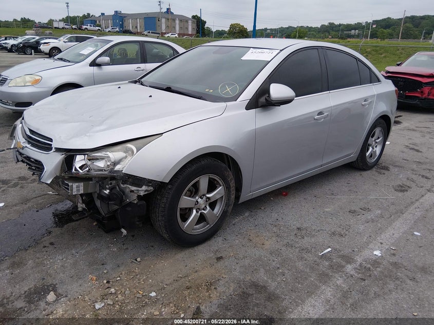 2015 CHEVROLET CRUZE auction photo 2