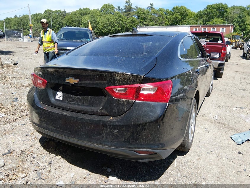 Vin: 1g1zb5st0hf243993, lot: 45698519, chevrolet malibu ls 20174