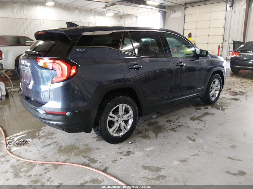 2019 GMC TERRAIN auction photo 4