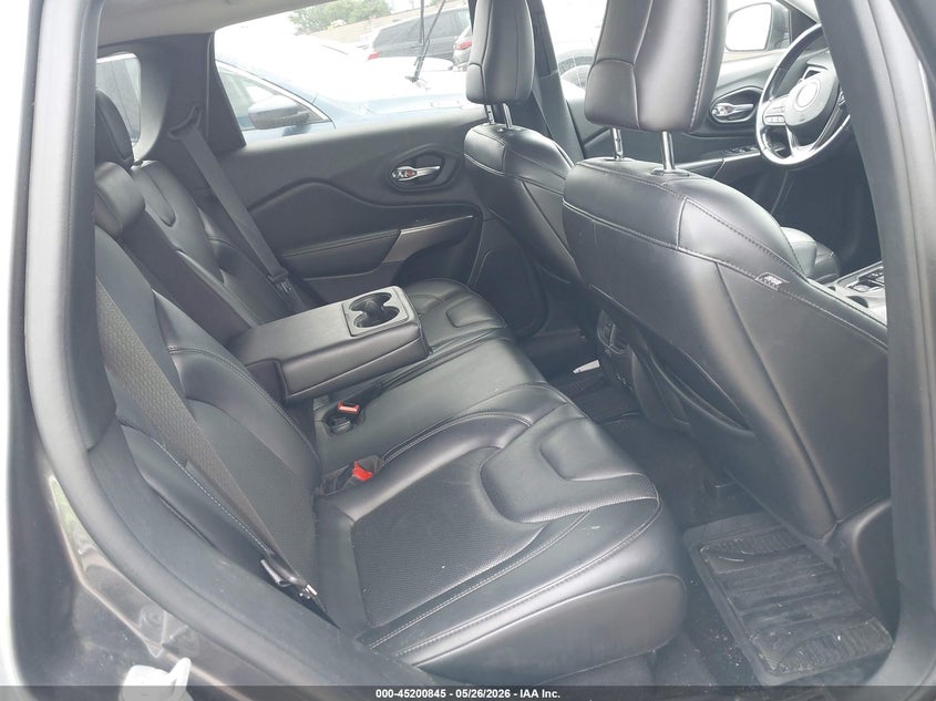 2021 JEEP CHEROKEE auction photo 8