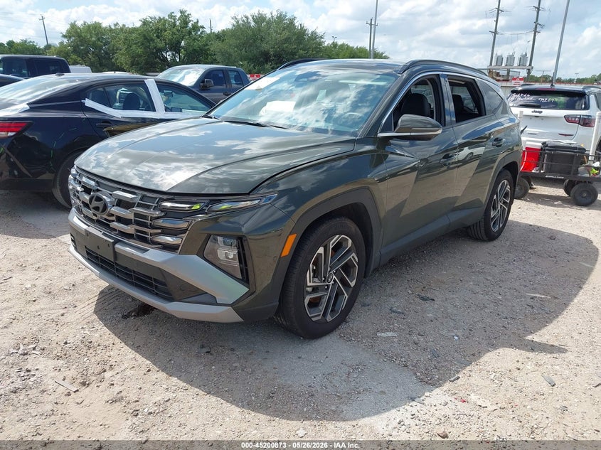 2025 HYUNDAI TUCSON auction photo 2