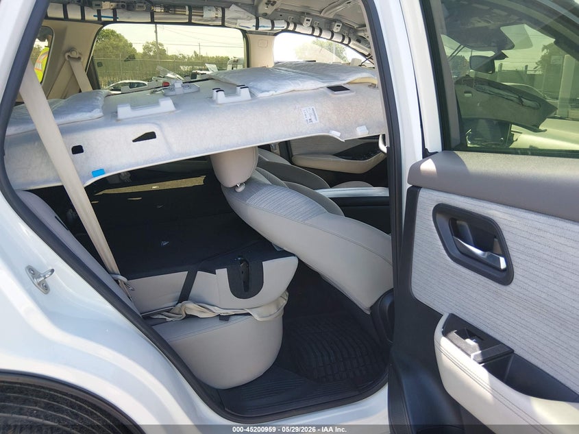 2023 NISSAN ROGUE auction photo 8